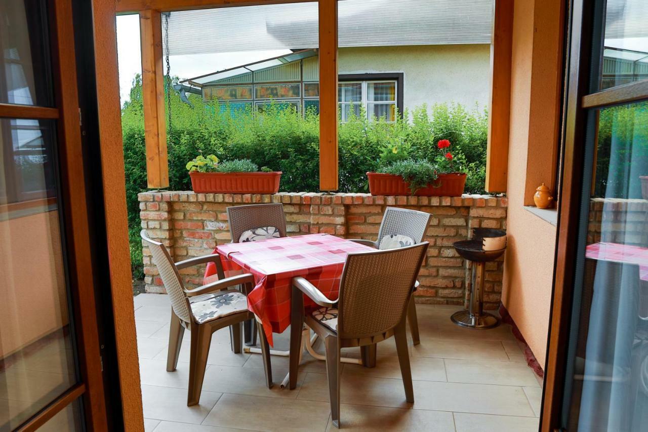 Balaton Apartman Balatonmáriafürdő Εξωτερικό φωτογραφία